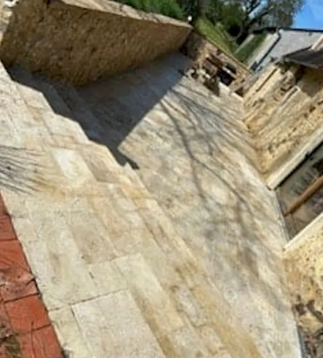 Préparation complète des murs extérieurs avant mise en peinture – Façadier Peintre 18